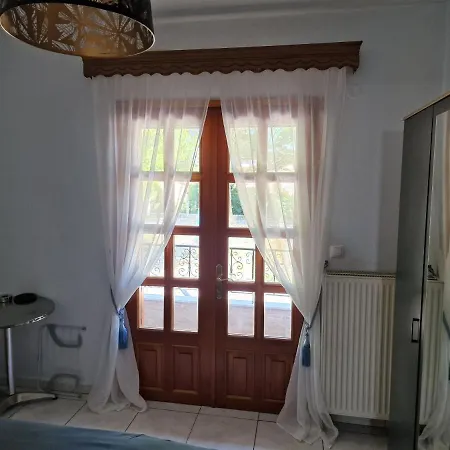 Sabine Apartament Vromerí